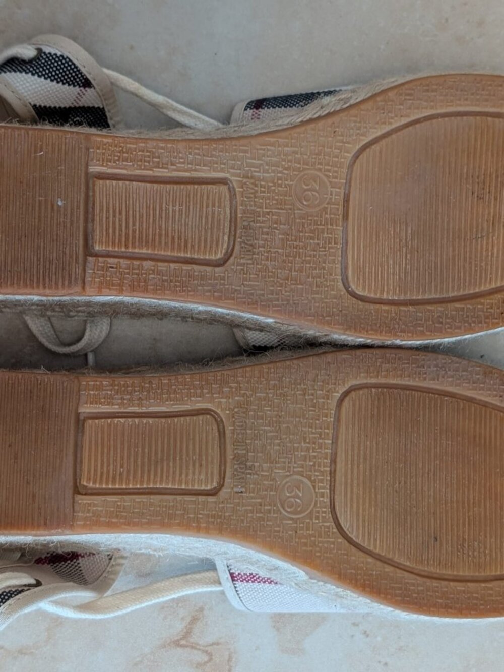Authentic Burberry Espadrille Wedge Sandals Canvas Archive Beige Women's EU 36 - Picture 6 of 6